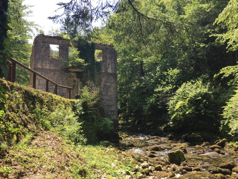KAMAČNIK